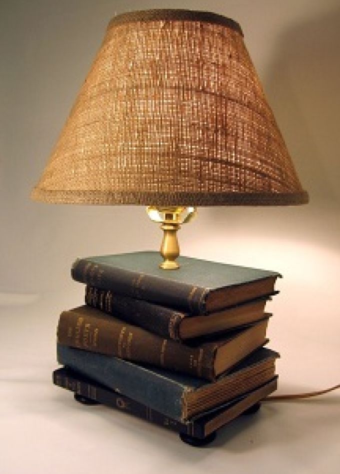 Под шелест страниц