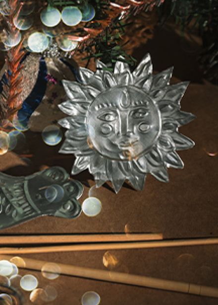 Чеканная игрушка. Занятие